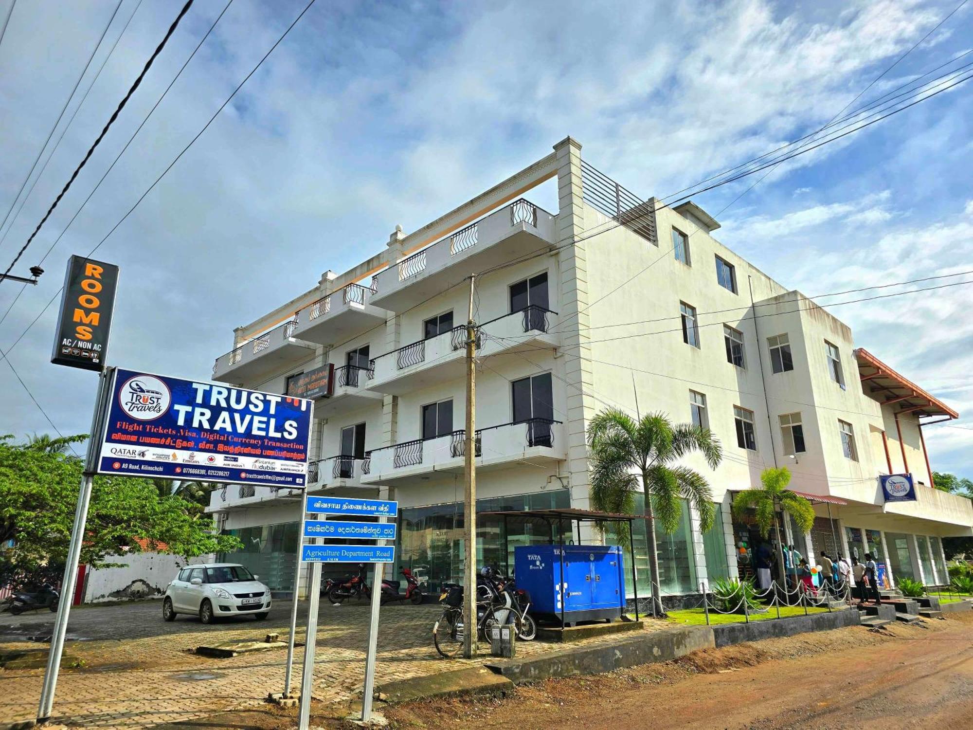 Hotel Marutham Kilinochchi Exterior foto